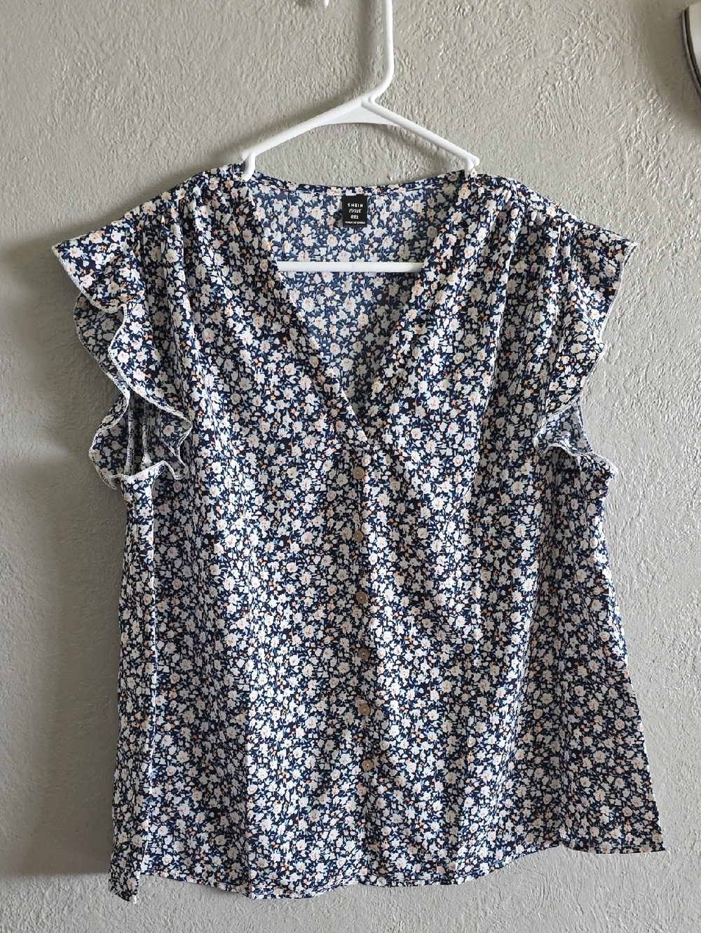 SHEIN Navy and White Floral Ruffle Sleeve Blouse
